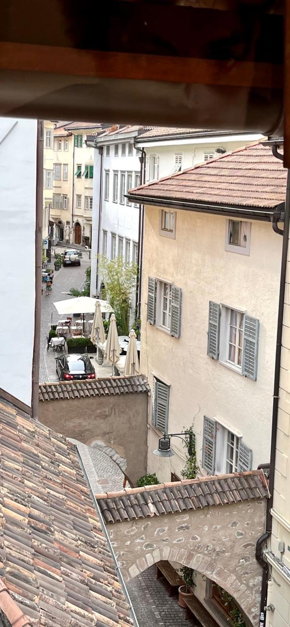 Historic Rooms And Apartments In The City Centre Of Bolzano Exterior photo